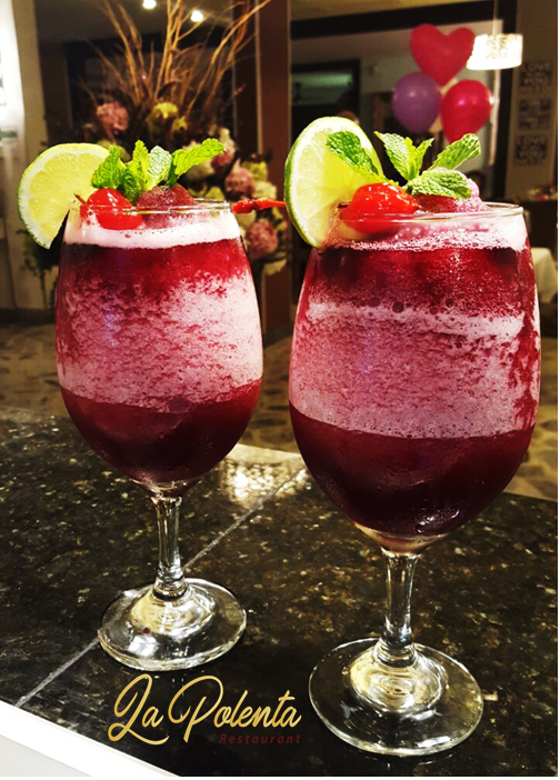 Amor Y Amistad Al Mejor Estilo De La Polenta,Side View Pirate Ship Clipart